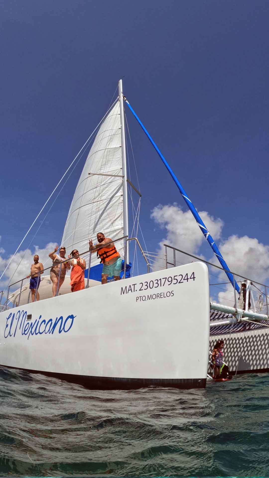 Deluxe Catamaran Tour — 4