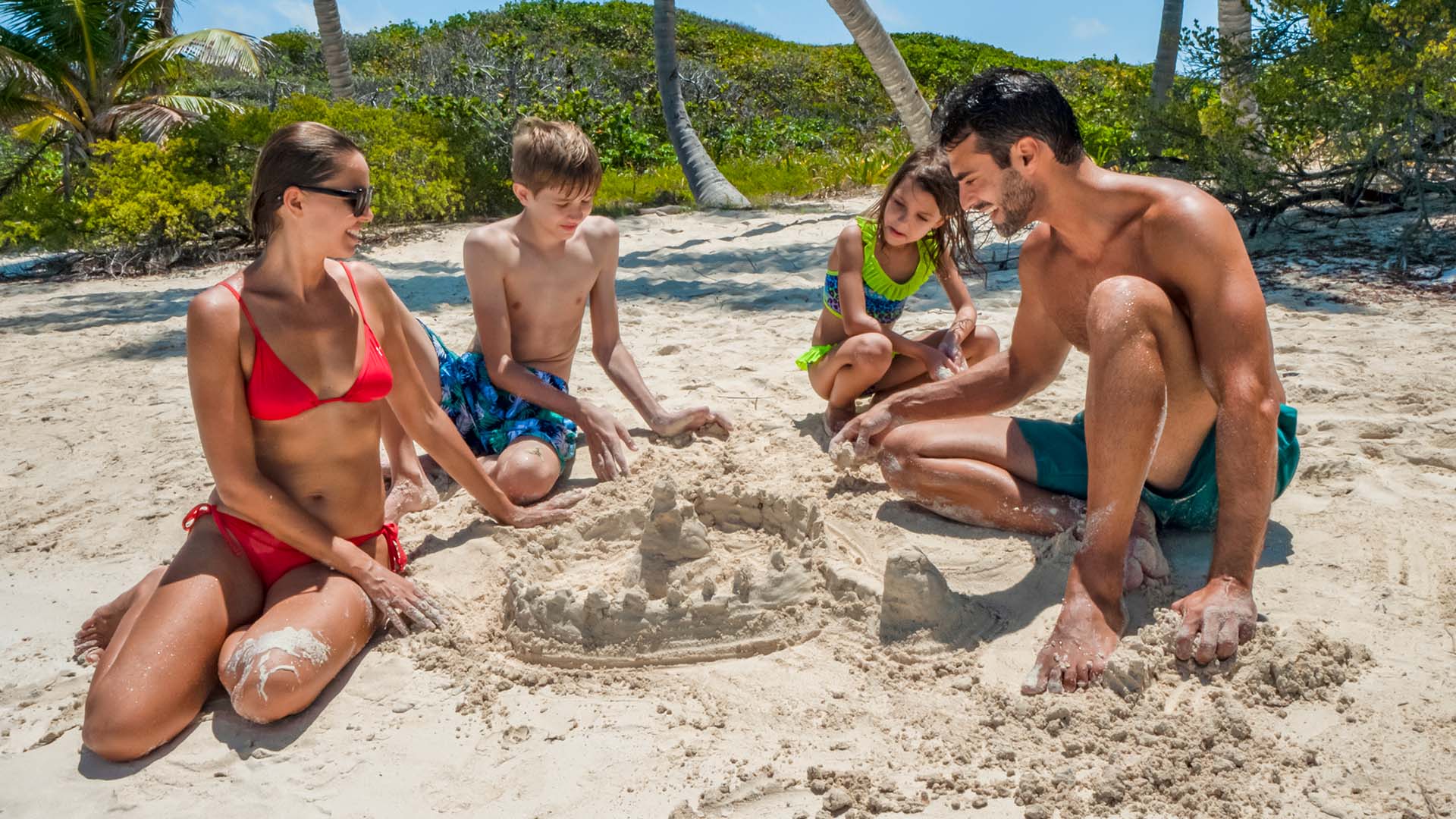 Tour a Isla Contoy e Isla Mujeres — 3